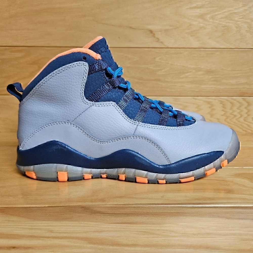 Air Jordan 10 Retro GS Size 5 Youth Bobcats Wolf Grey Basketball Shoe 310806-026